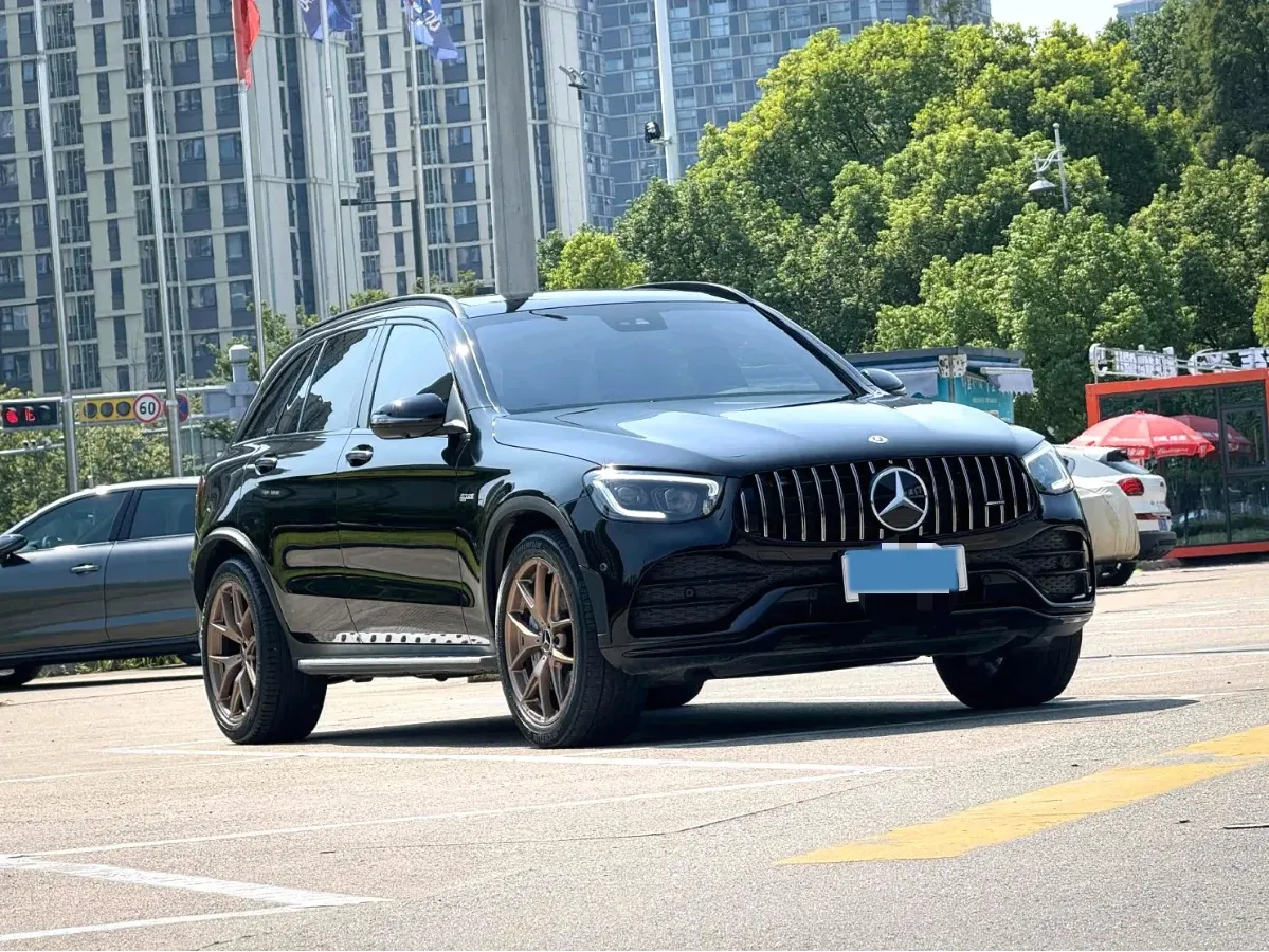 2022 Mercedes-Benz GLC AMG 3.0T 390HP V6 9AT,autocango,china used car exporter,china ev exporter,chinese used car exporter,chinese used ev exporter