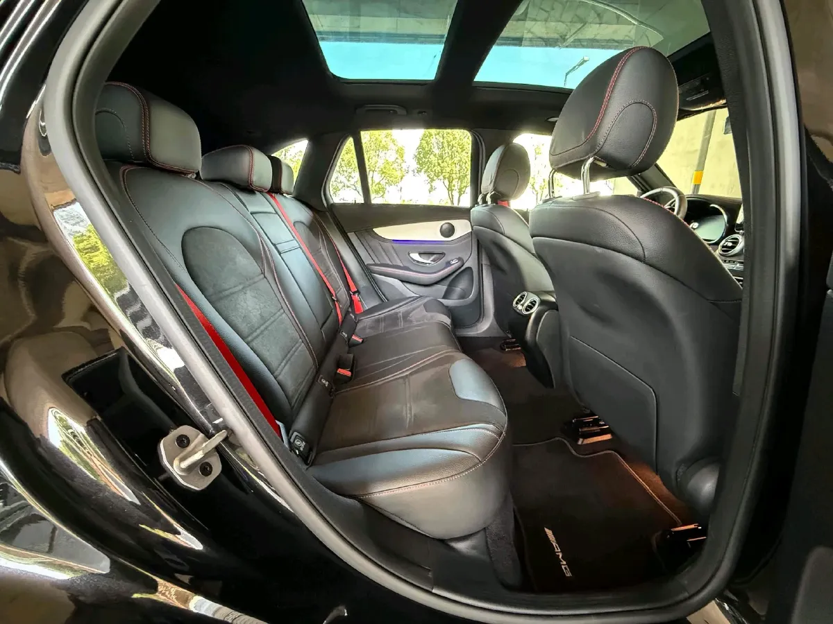 2022 Mercedes-Benz GLC AMG 3.0T 390HP V6 9AT,autocango,china used car exporter,china ev exporter,chinese used car exporter,chinese used ev exporter