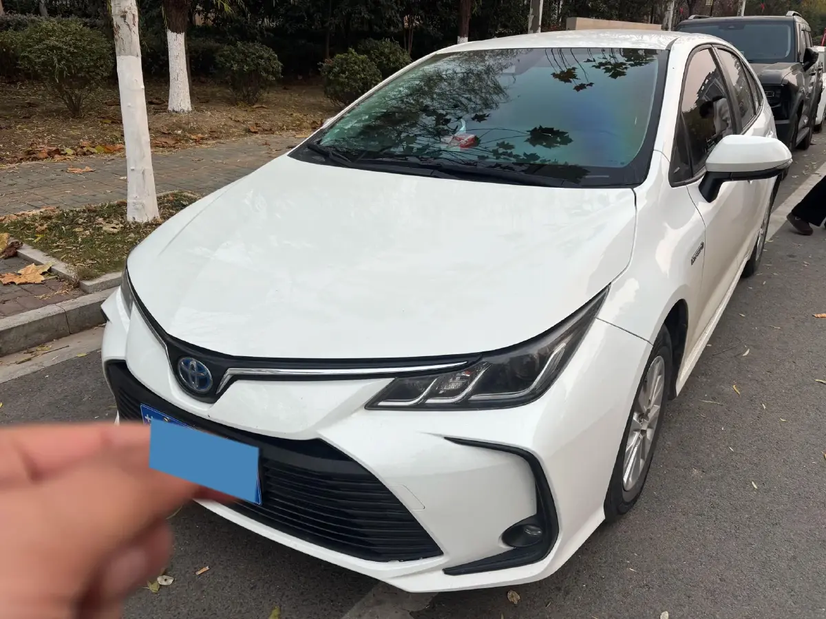 2022 Toyota Corolla 1.8L 98HP L4 E-CVT Hybrid