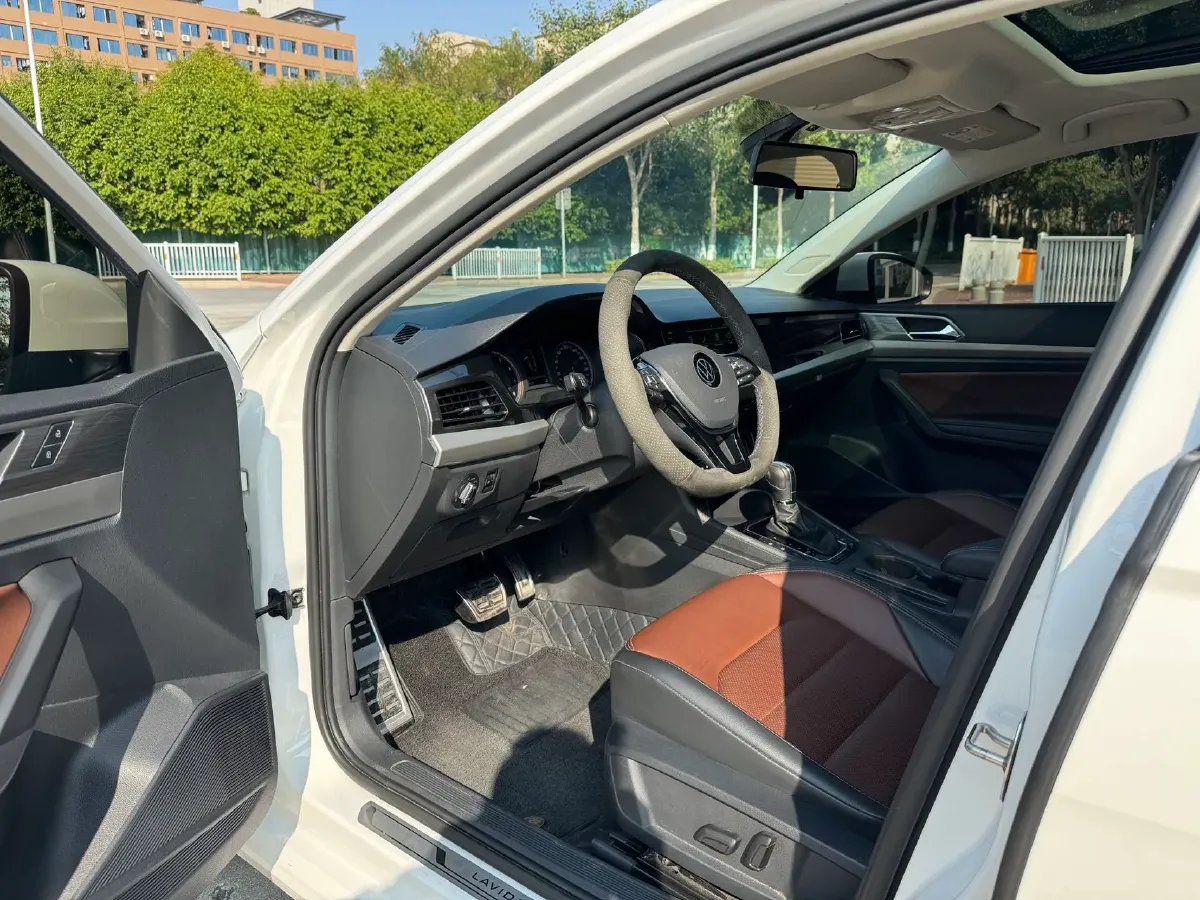 2019 Buick Verano 1.5T 169HP L4 7DCT,autocango,china used car exporter,china ev exporter,chinese used car exporter,chinese used ev exporter