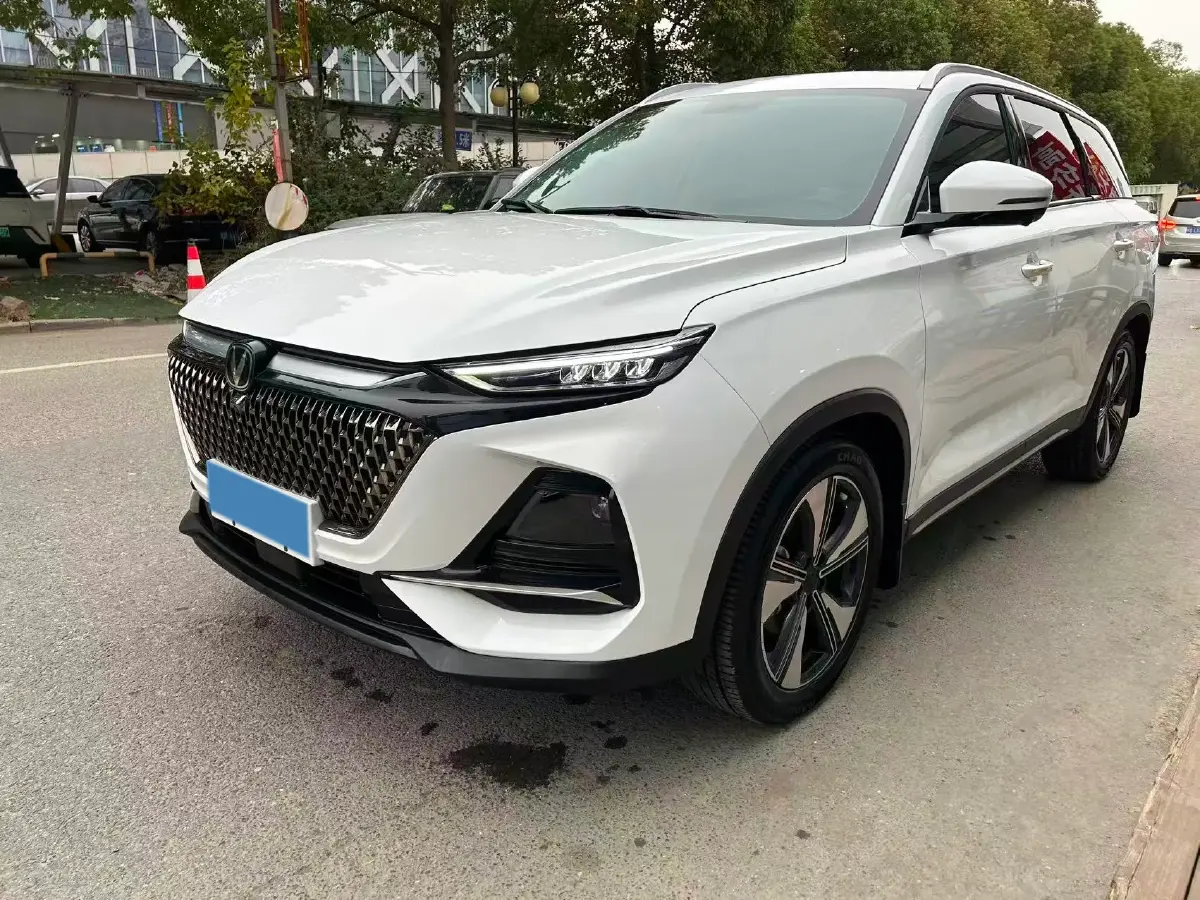 2024 ChangAn X7 PLUS 1.5T 188HP L4 7DCT 2024 ChangAn X7 PLUS 1.5T 188HP L4 7DCT