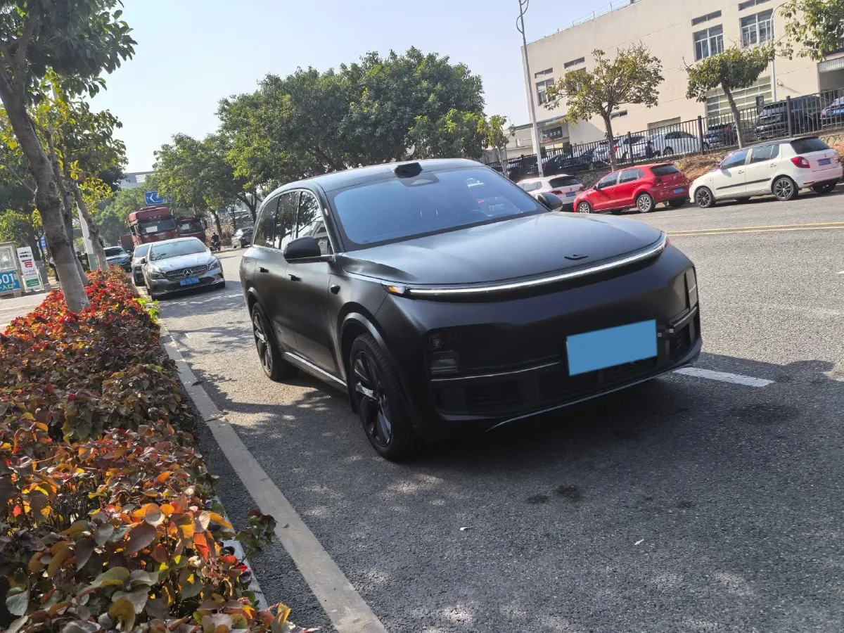 2024 Ford Bronco 2.3T 275HP L4 10AT,autocango,china used car exporter,china ev exporter,chinese used car exporter,chinese used ev exporter