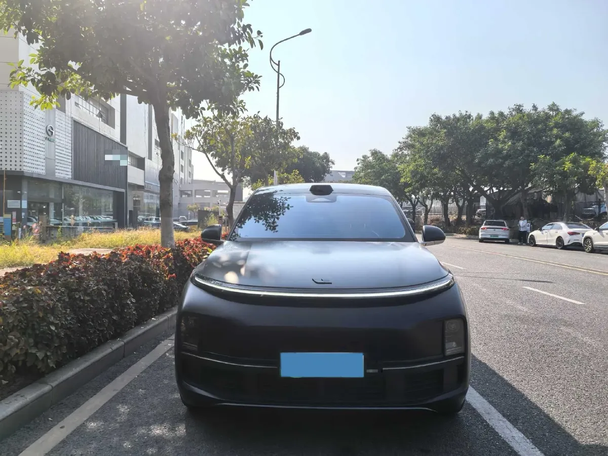 2024 Ford Bronco 2.3T 275HP L4 10AT,autocango,china used car exporter,china ev exporter,chinese used car exporter,chinese used ev exporter