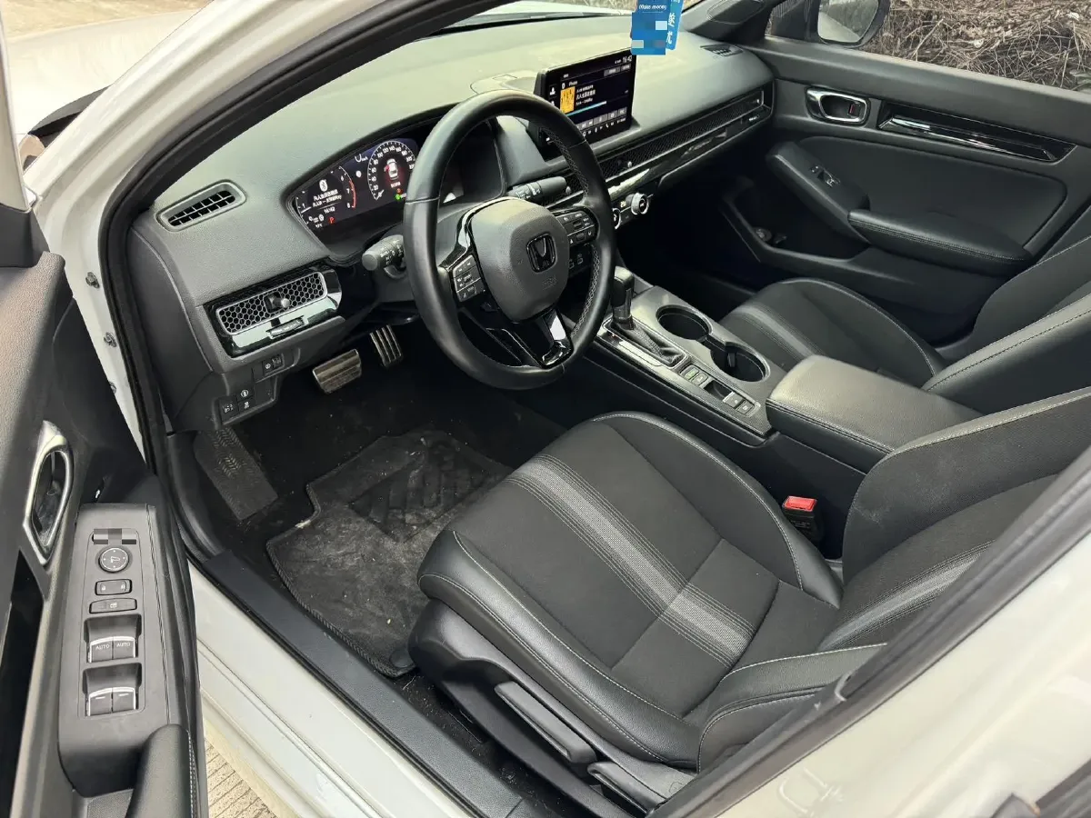 2023 Honda Civic 1.5T 182HP L4 CVT,autocango,china used car exporter,china ev exporter,chinese used car exporter,chinese used ev exporter