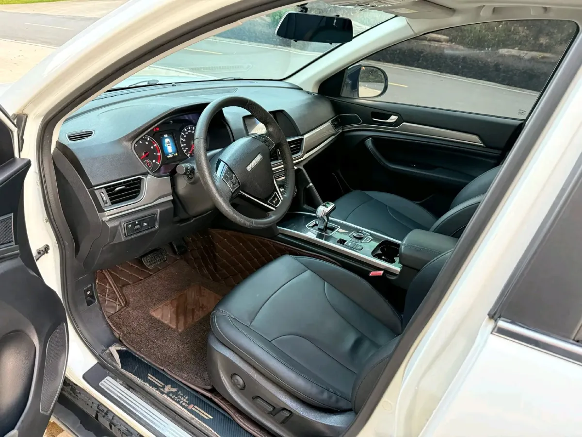 2018 Haval H6 1.5T 150HP L4 7DCT,autocango,china used car exporter,china ev exporter,chinese used car exporter,chinese used ev exporter