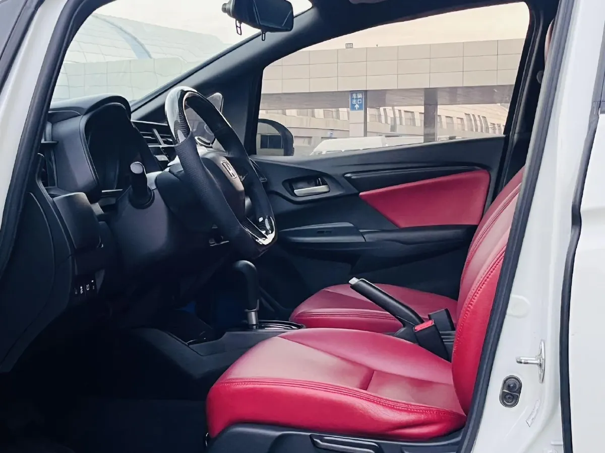 2020 Honda Fit 1.5L 131HP L4 CVT,autocango,china used car exporter,china ev exporter,chinese used car exporter,chinese used ev exporter