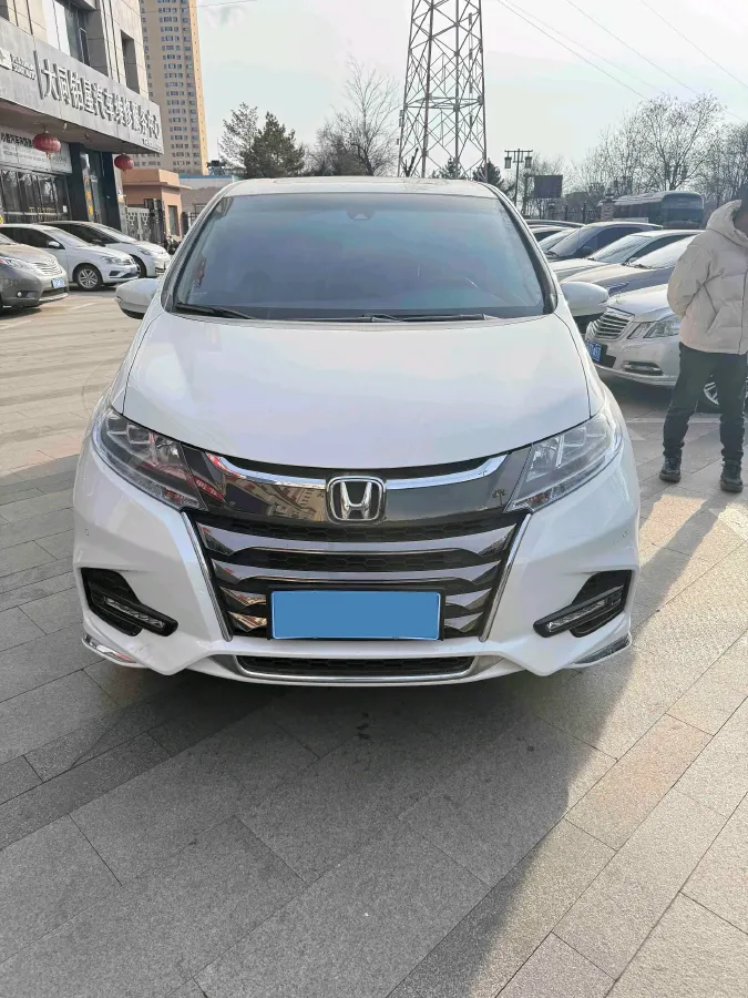 2021 Honda Odyssey 2.0L 146HP L4 E-CVT Hybrid,autocango,china used car exporter,china ev exporter,chinese used car exporter,chinese used ev exporter