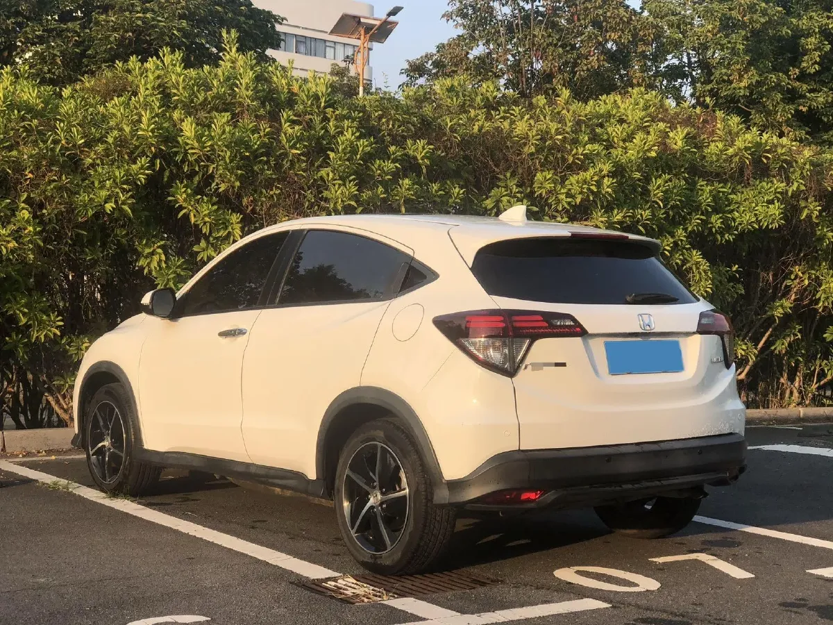 2020 Honda Vezel 1.5L 131HP L4 CVT,autocango,china used car exporter,china ev exporter,chinese used car exporter,chinese used ev exporter