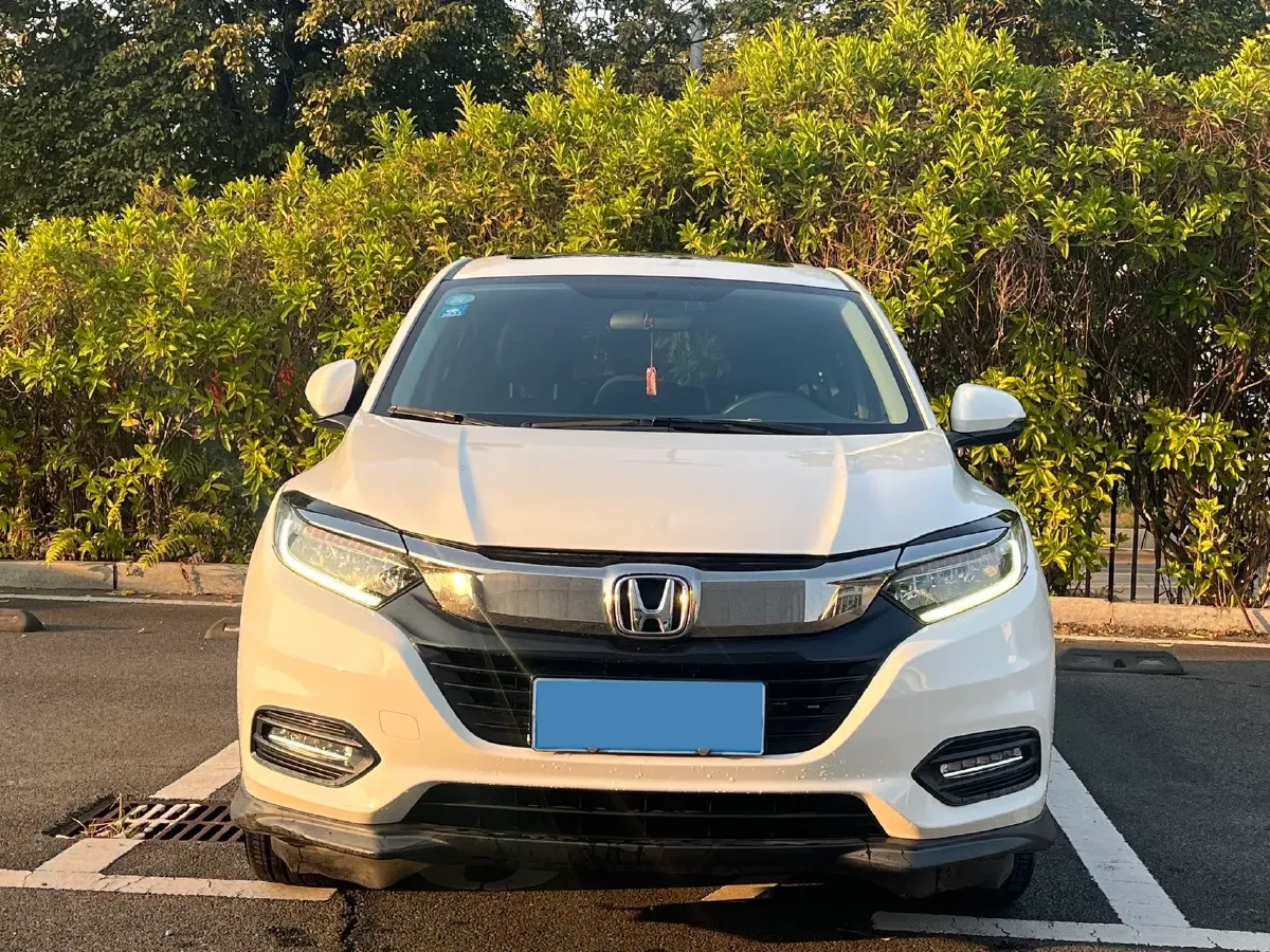 2020 Honda Vezel 1.5L 131HP L4 CVT,autocango,china used car exporter,china ev exporter,chinese used car exporter,chinese used ev exporter
