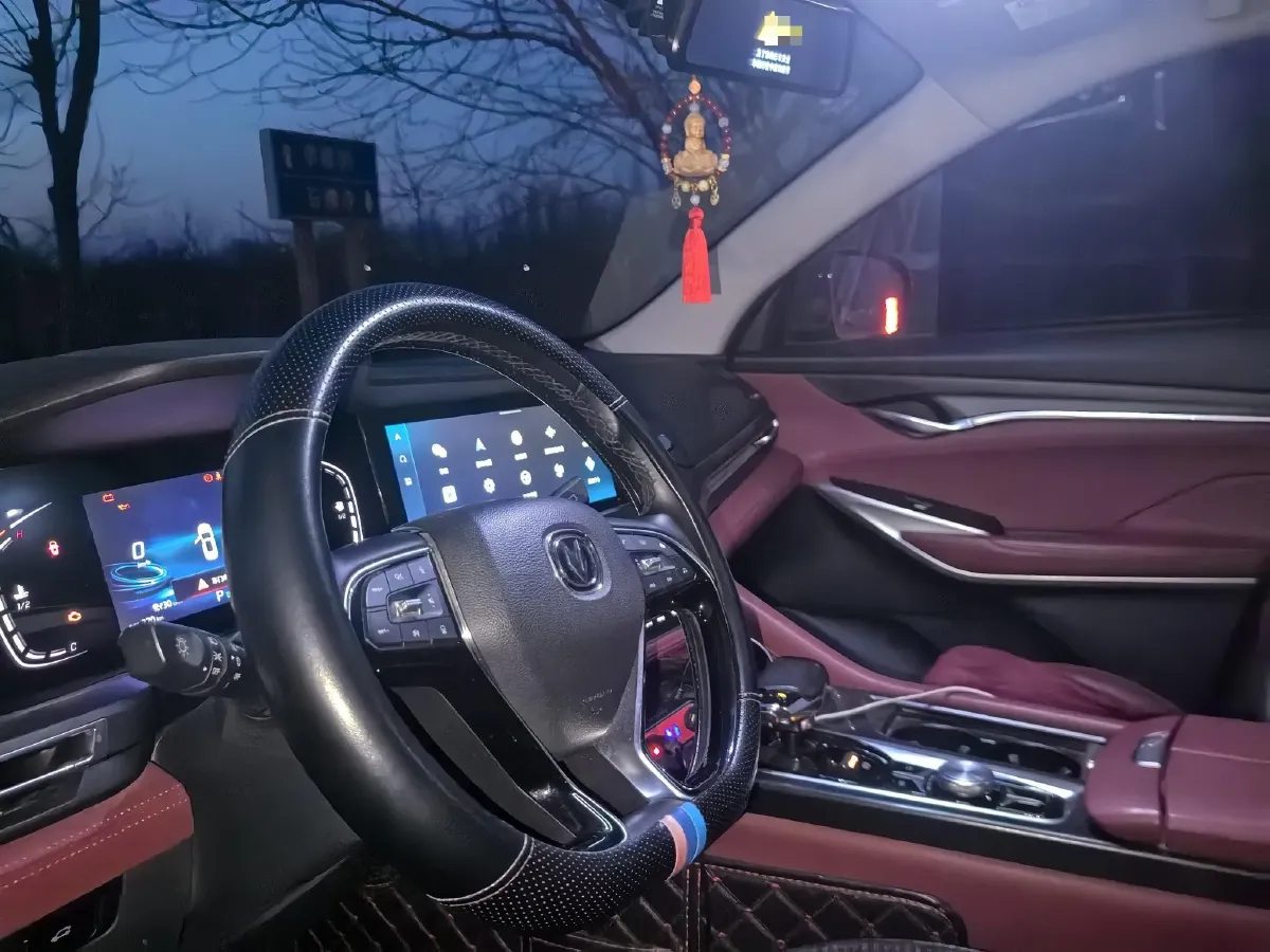 2020 ChangAn CS75 Plus 2.0T 233HP L4 8AT,autocango,china used car exporter,china ev exporter,chinese used car exporter,chinese used ev exporter