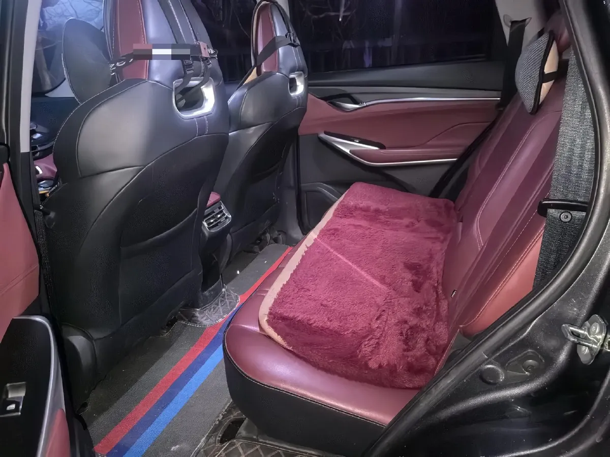 2020 ChangAn CS75 Plus 2.0T 233HP L4 8AT,autocango,china used car exporter,china ev exporter,chinese used car exporter,chinese used ev exporter