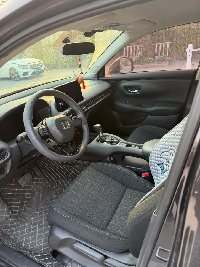 2022 Honda ZR-V 1.5T 182HP L4 CVT,autocango,china used car exporter,china ev exporter,chinese used car exporter,chinese used ev exporter