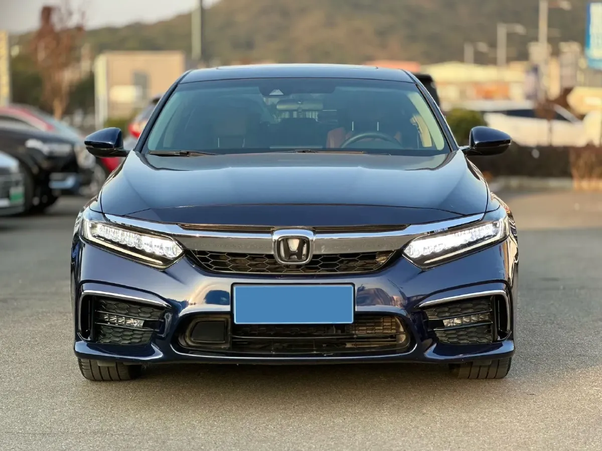 2019 Honda Inspire 2.0L 146HP L4 E-CVT Hybrid,autocango,china used car exporter,china ev exporter,chinese used car exporter,chinese used ev exporter