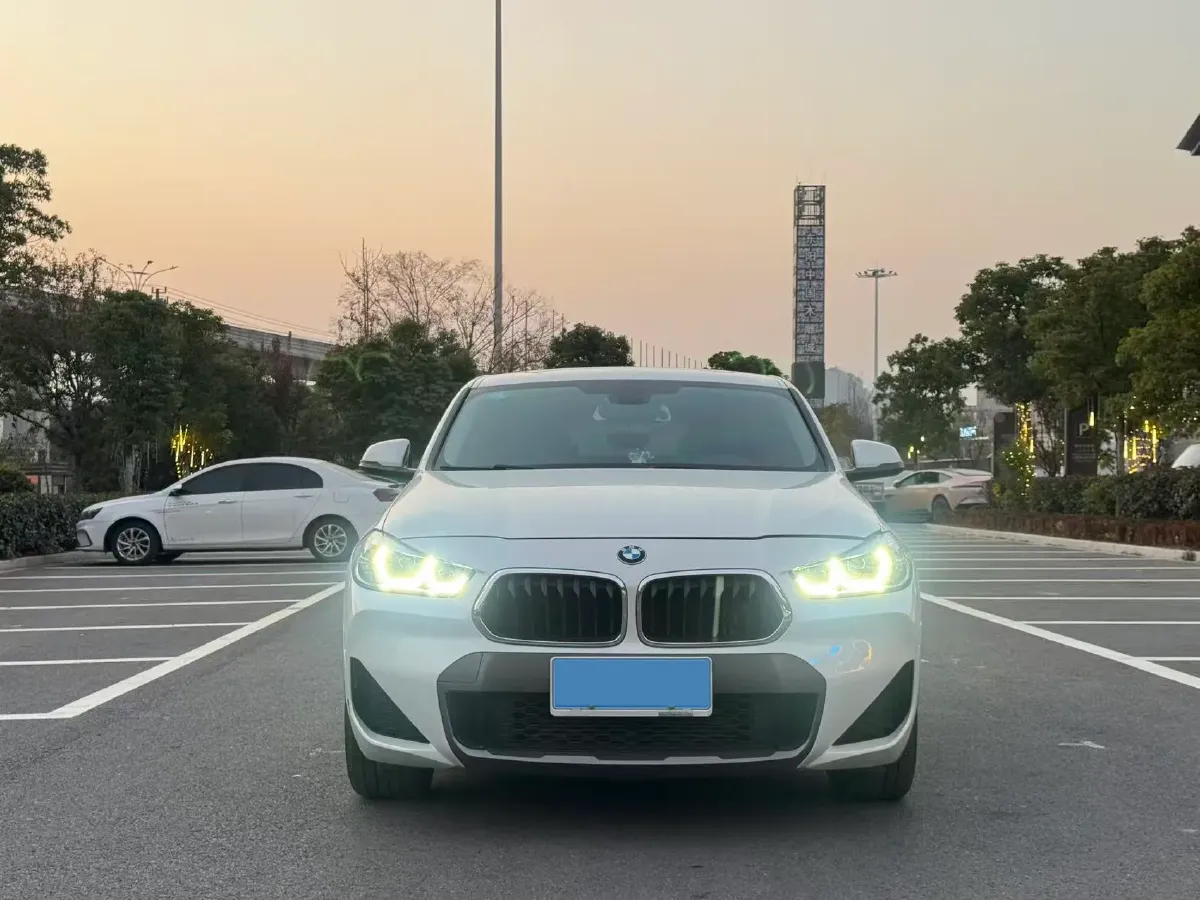 2020 BMW X2 1.5T 140HP L3 7DCT,autocango,china used car exporter,china ev exporter,chinese used car exporter,chinese used ev exporter