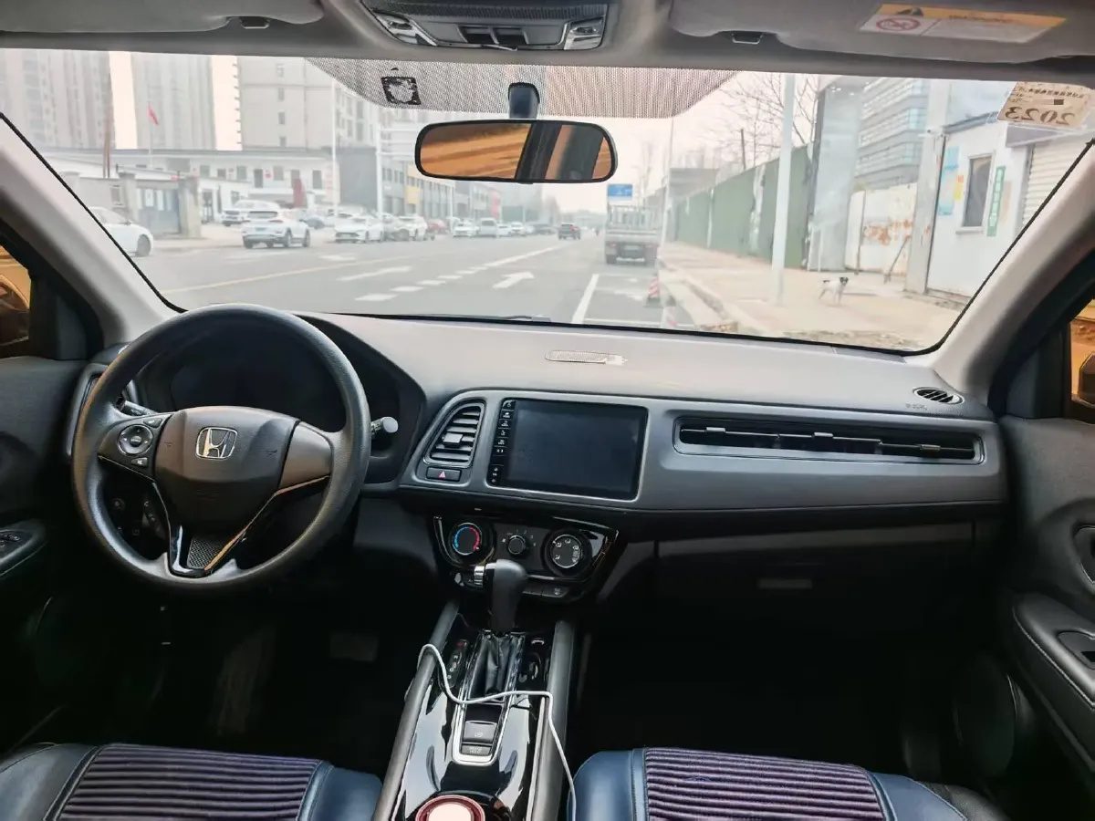 2020 Honda Vezel 1.5L 131HP L4 CVT,autocango,china used car exporter,china ev exporter,chinese used car exporter,chinese used ev exporter