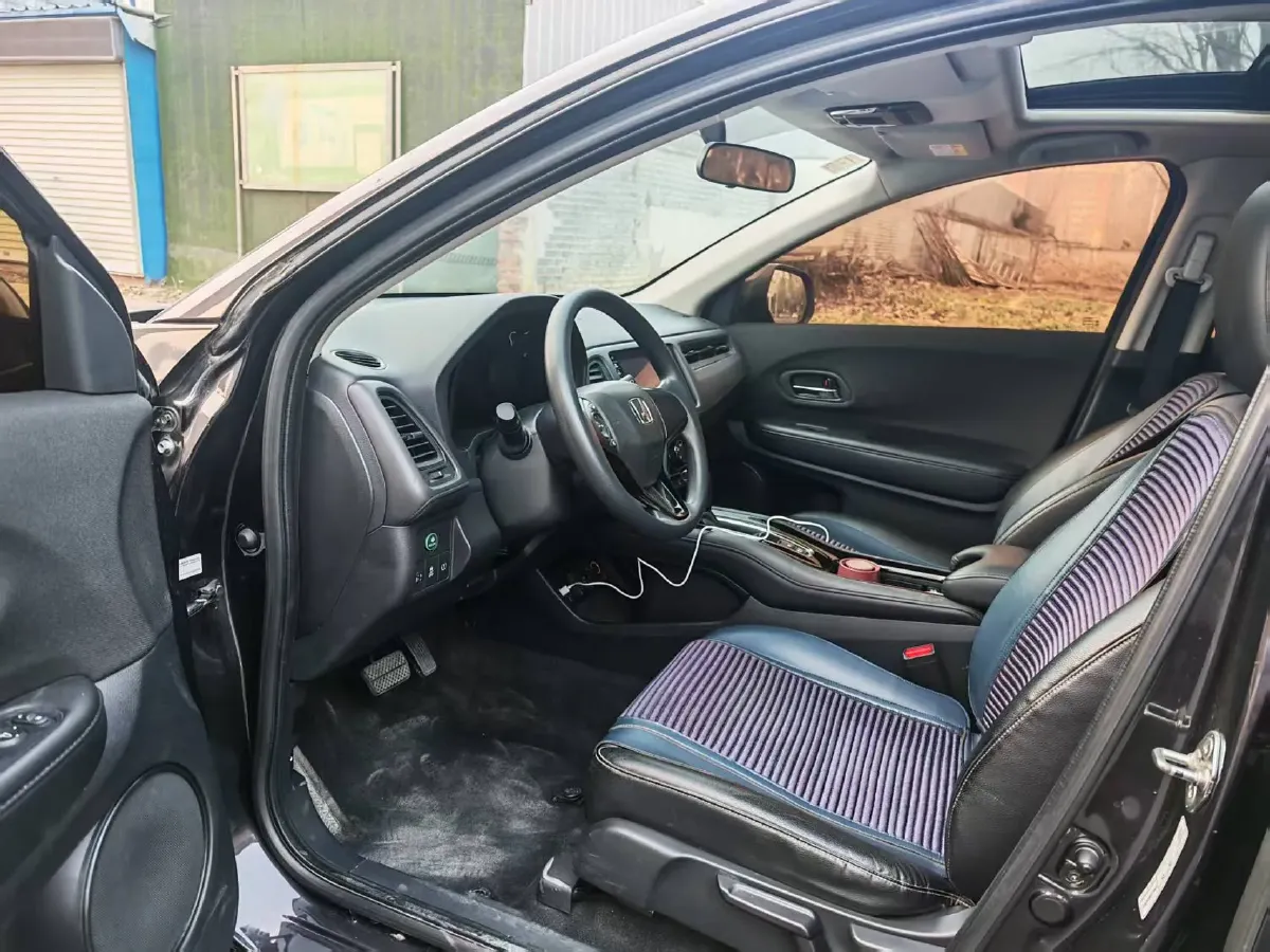 2020 Honda Vezel 1.5L 131HP L4 CVT,autocango,china used car exporter,china ev exporter,chinese used car exporter,chinese used ev exporter