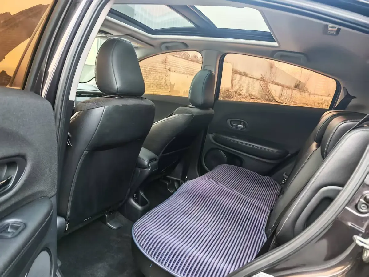 2020 Honda Vezel 1.5L 131HP L4 CVT,autocango,china used car exporter,china ev exporter,chinese used car exporter,chinese used ev exporter