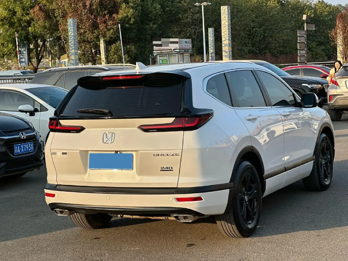 2021 Honda Breeze 1.5T 193HP L4 CVT,autocango,china used car exporter,china ev exporter,chinese used car exporter,chinese used ev exporter