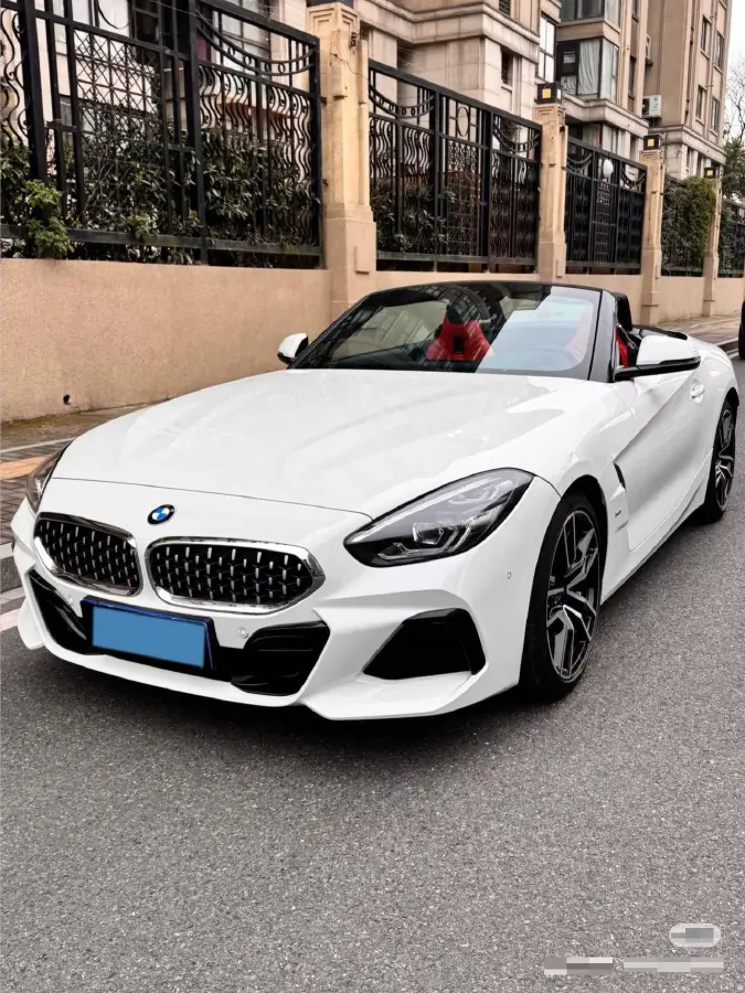 2023 BMW Z4 2.0T 197HP L4 8AT