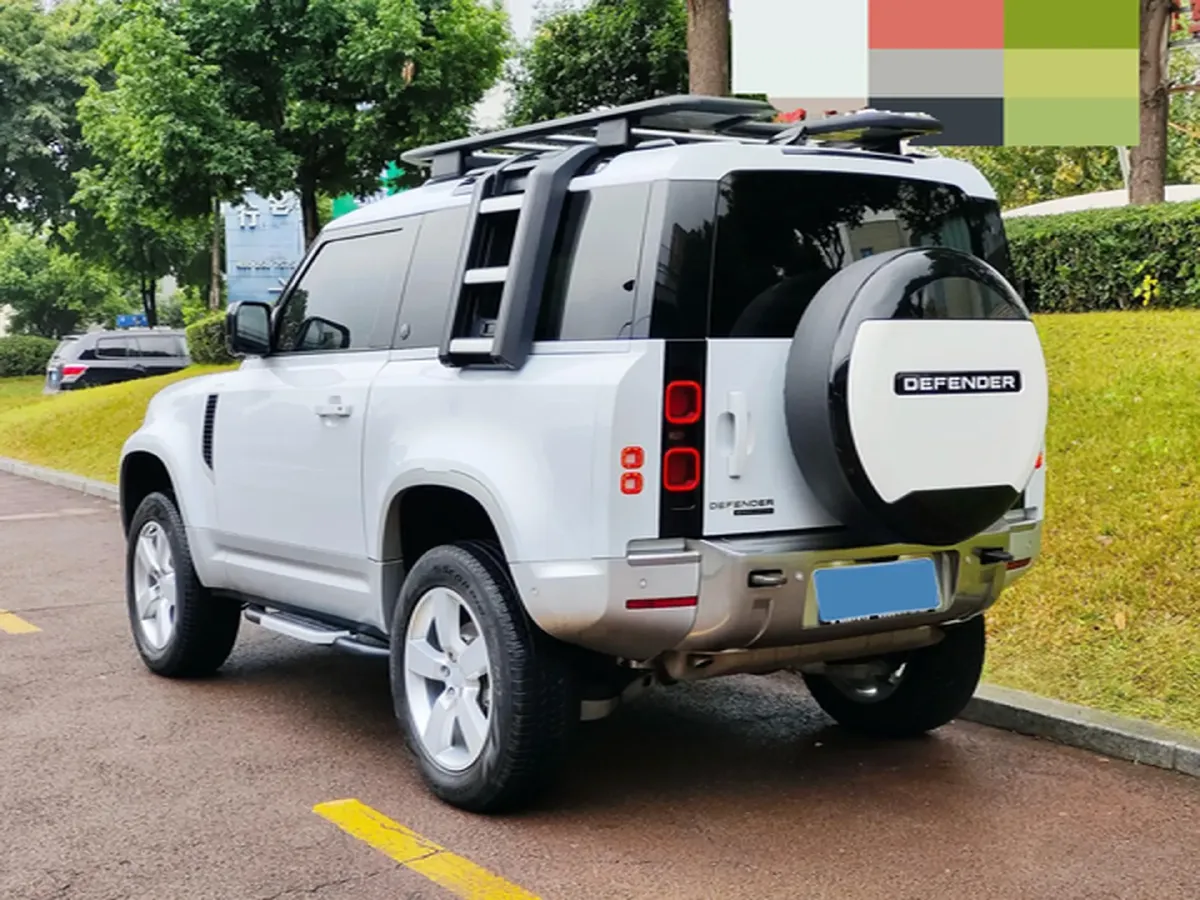 2022 Land Rover Defender 2.0T 300HP L4 8AT,autocango,china used car exporter,china ev exporter,chinese used car exporter,chinese used ev exporter