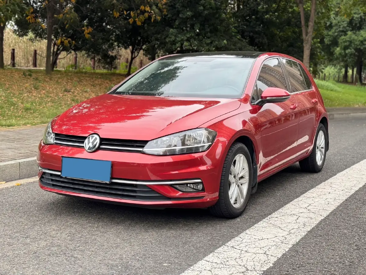 2018 Volkswagen Golf 1.6L 110HP L4 6AT