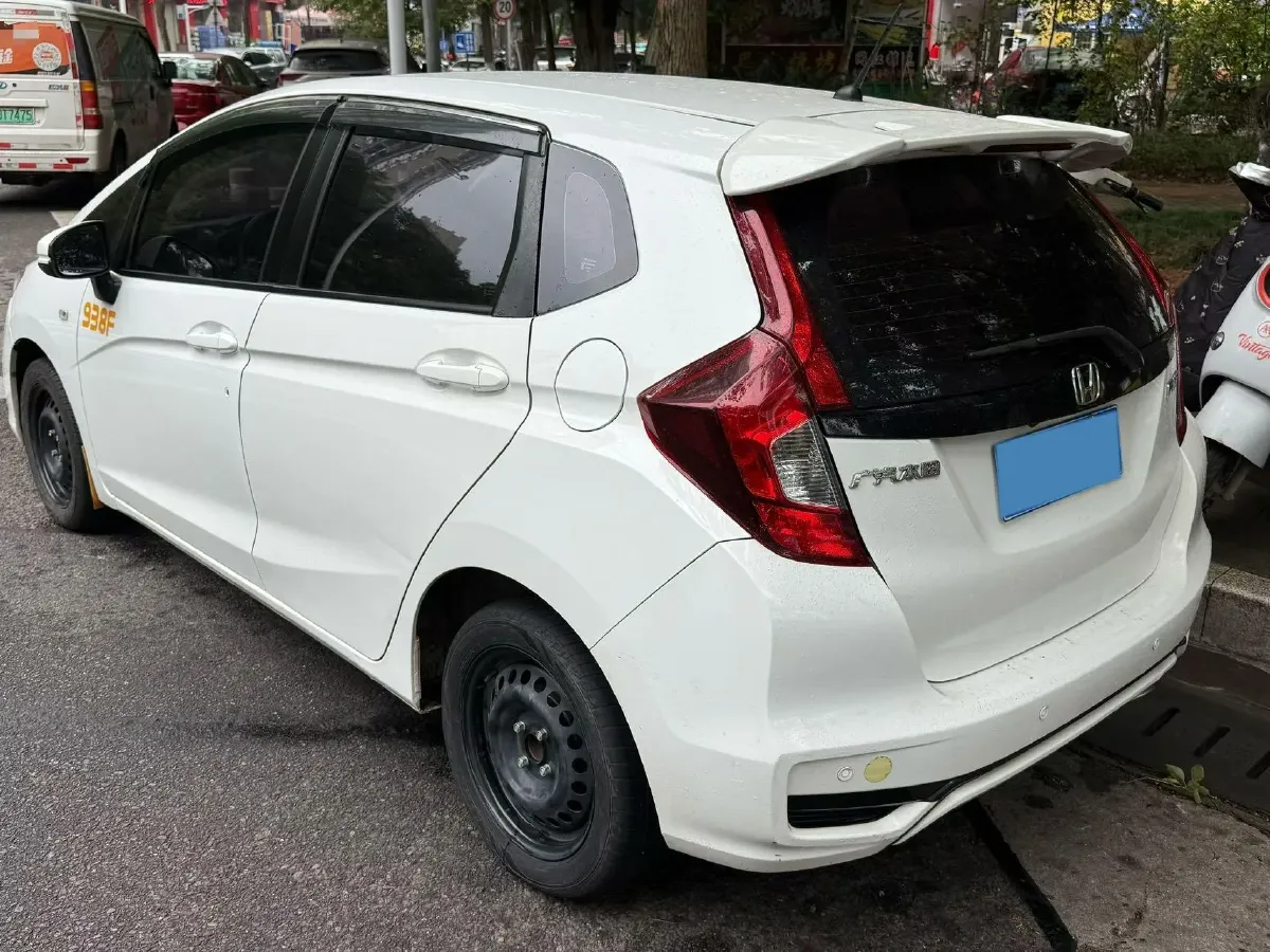 2020 Honda Fit 1.5L 131HP L4 CVT,autocango,china used car exporter,china ev exporter,chinese used car exporter,chinese used ev exporter