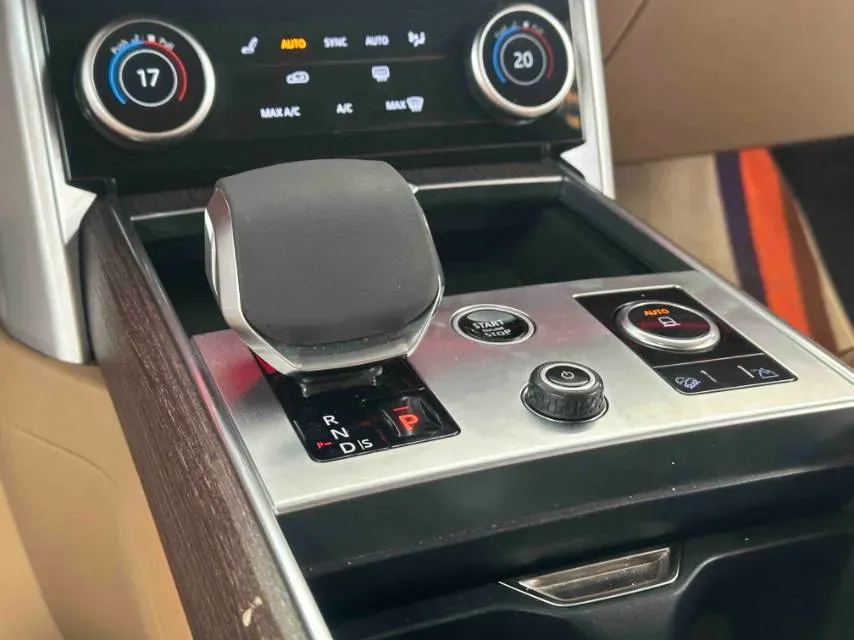 2023 Land Rover Range Rover 3.0T 360HP L6 8AT,autocango,china used car exporter,china ev exporter,chinese used car exporter,chinese used ev exporter