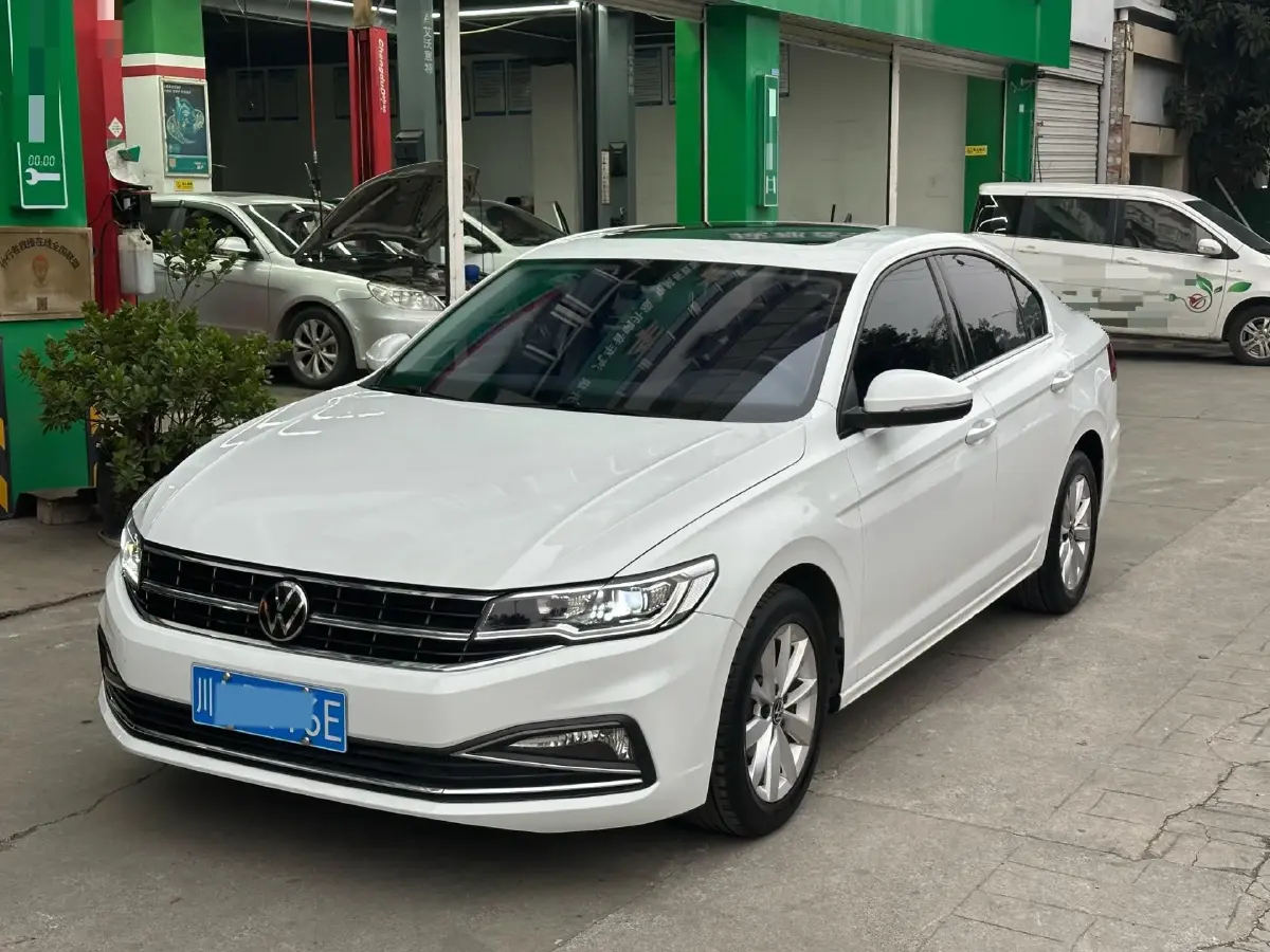 2020 Volkswagen Bora 1.5L 113HP L4 6AT