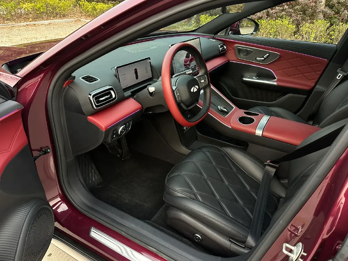 2025 Fulwin FulwinA9L 1.5T 156HP L4 1DHT PHEV,autocango,china used car exporter,china ev exporter,chinese used car exporter,chinese used ev exporter