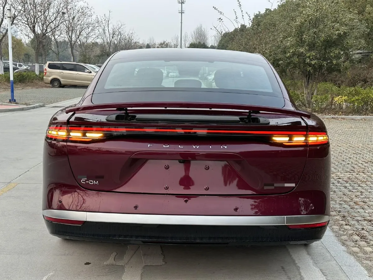 2025 Fulwin FulwinA9L 1.5T 156HP L4 1DHT PHEV,autocango,china used car exporter,china ev exporter,chinese used car exporter,chinese used ev exporter