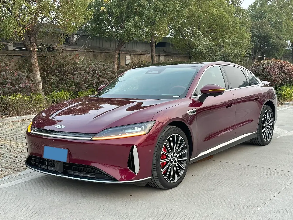 2025 Fulwin FulwinA9L 1.5T 156HP L4 1DHT PHEV