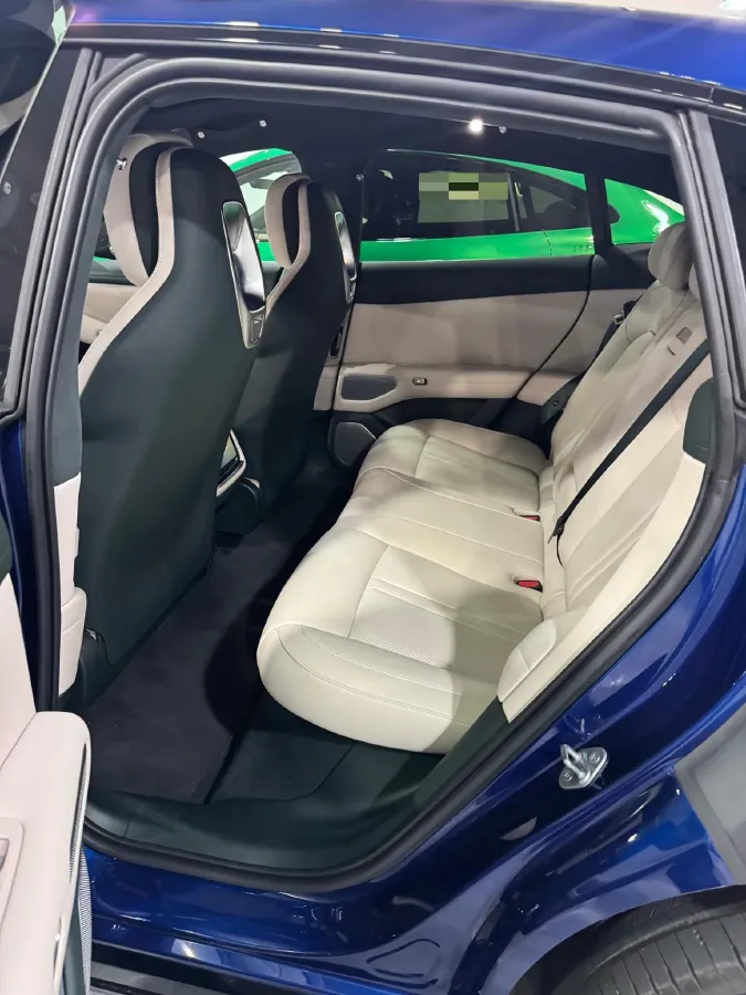 2025 MI YU7 BEV 101.7KWH,autocango,china used car exporter,china ev exporter,chinese used car exporter,chinese used ev exporter