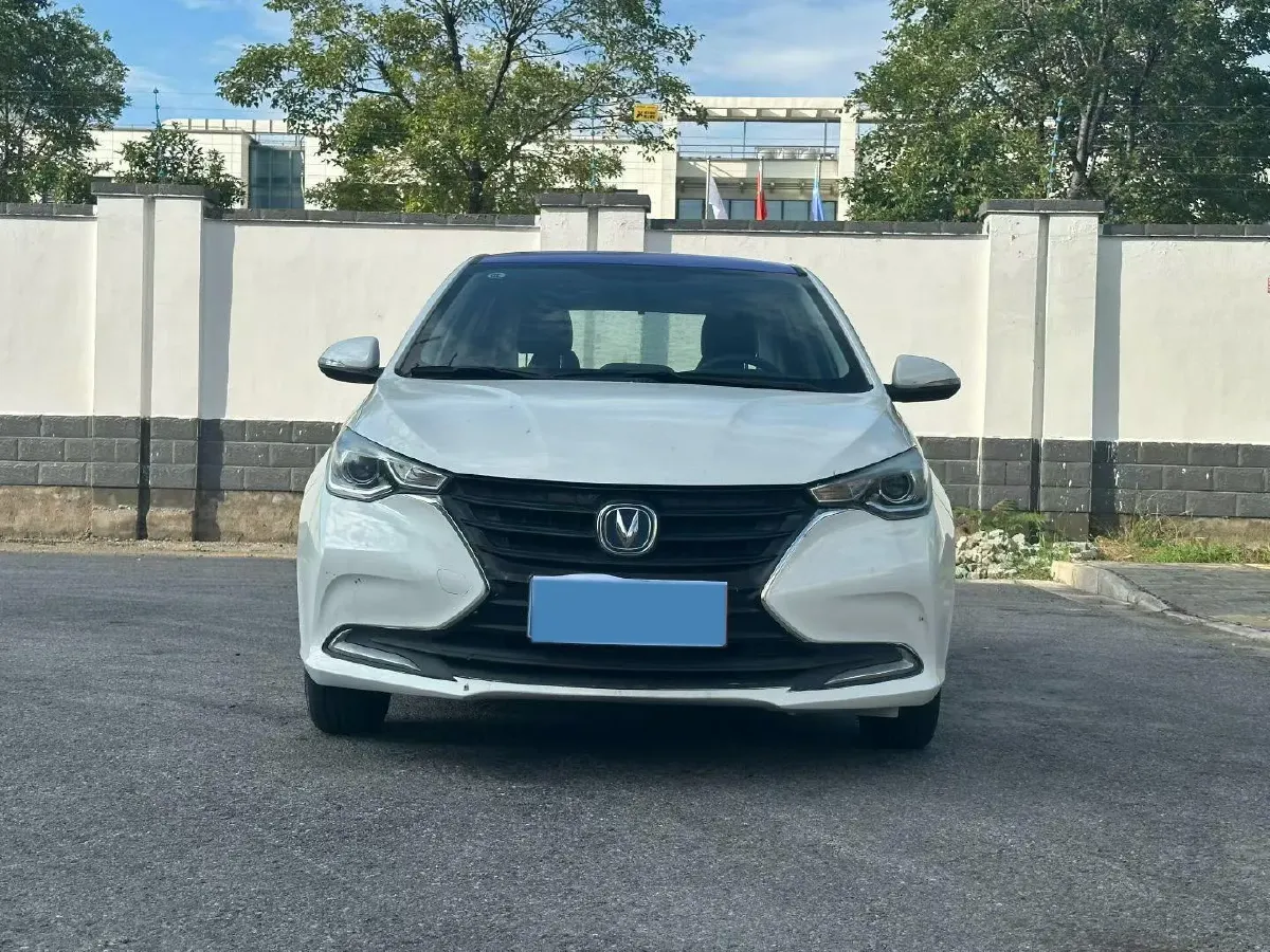 2019 ChangAn Alsvin 1.5L 107HP L4 5DCT,autocango,china used car exporter,china ev exporter,chinese used car exporter,chinese used ev exporter