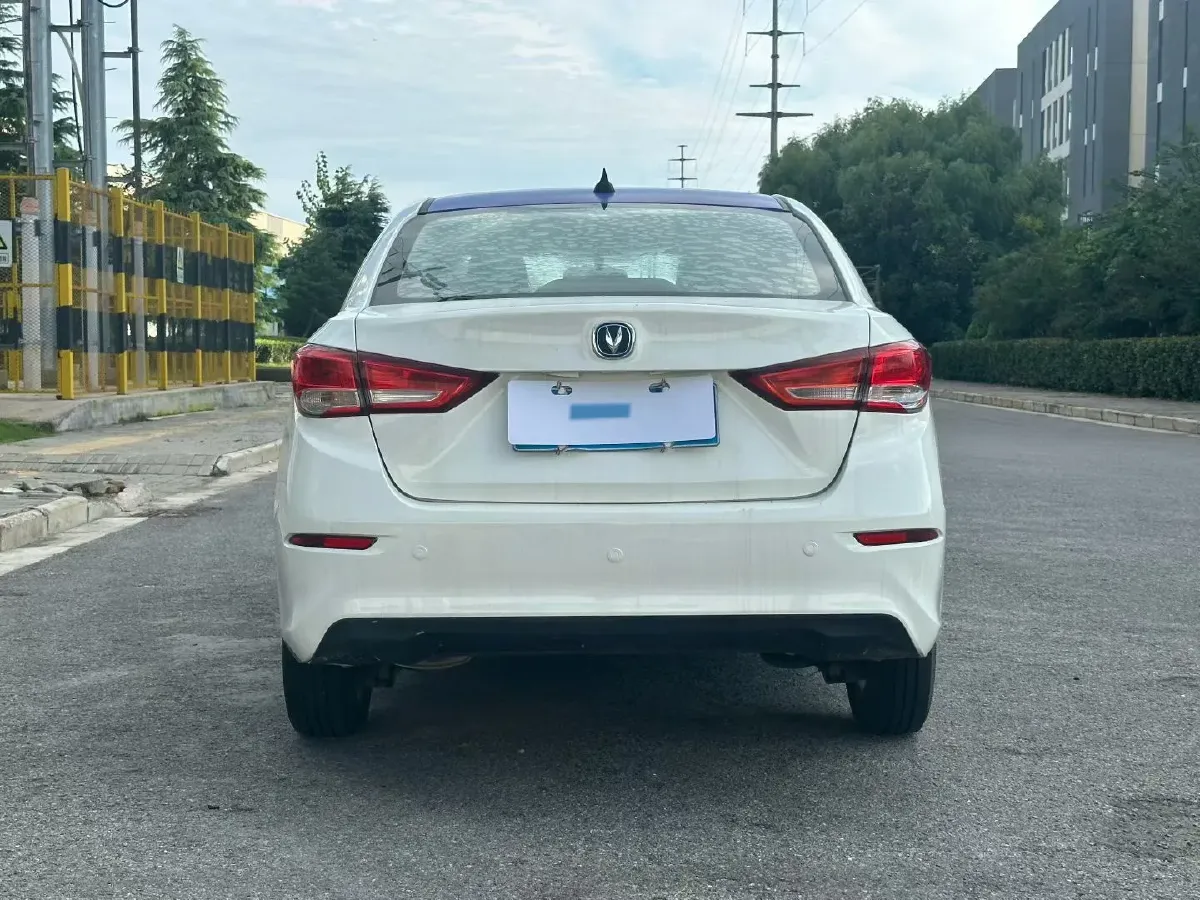 2019 ChangAn Alsvin 1.5L 107HP L4 5DCT,autocango,china used car exporter,china ev exporter,chinese used car exporter,chinese used ev exporter