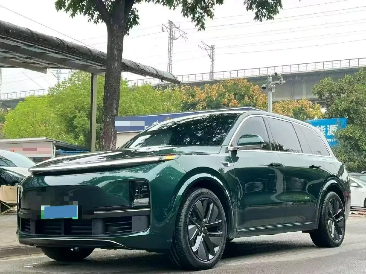 2024 Land Rover Range Rover Evoque 1.5T 200HP L3 8AT PHEV 15.5KWH