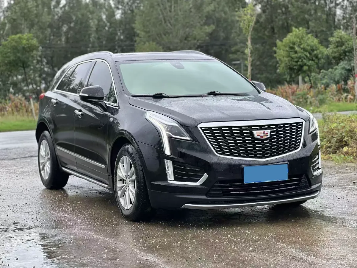 2022 Cadillac XT5 2.0T 237HP L4 9AT,autocango,china used car exporter,china ev exporter,chinese used car exporter,chinese used ev exporter