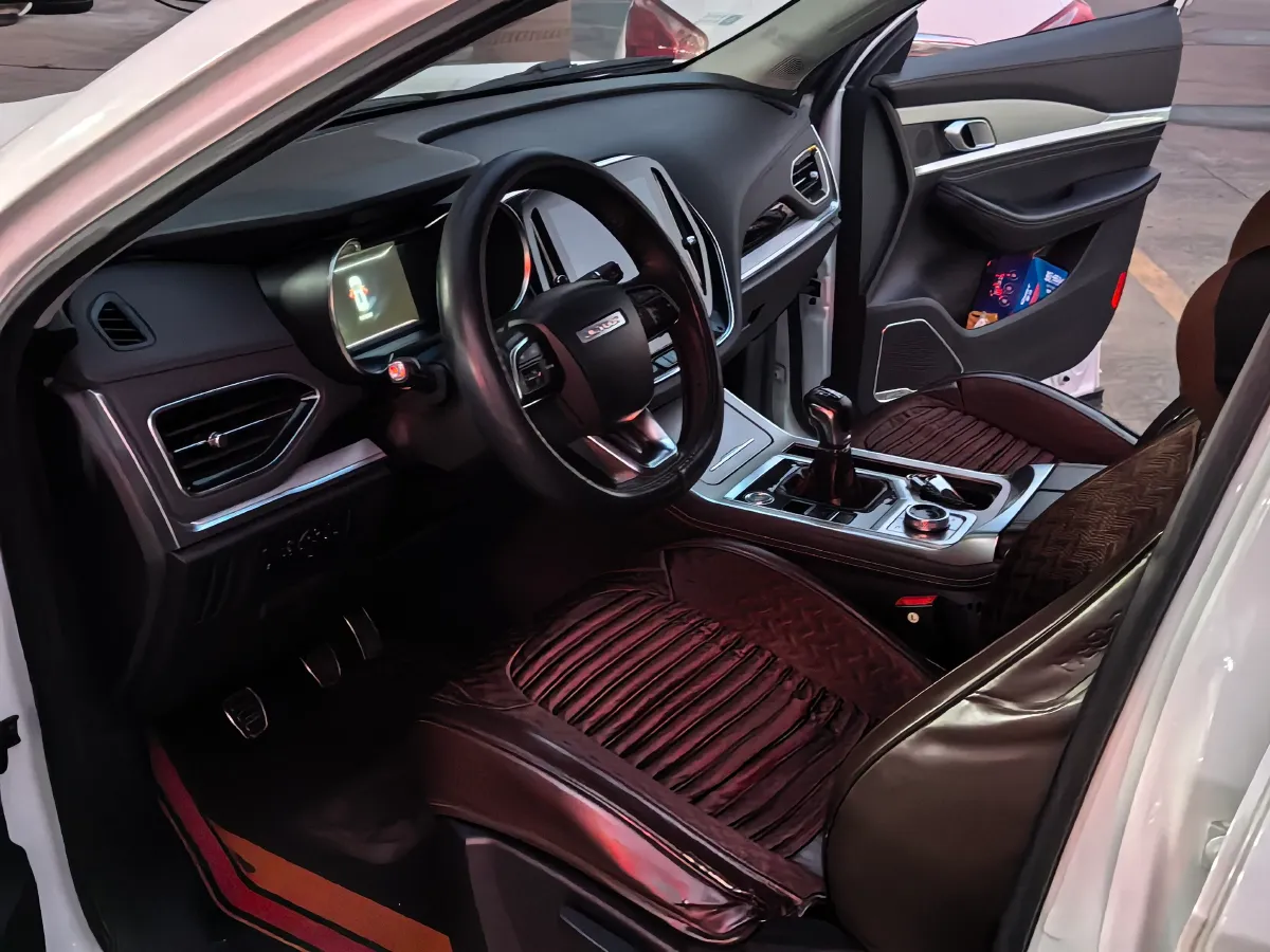 2020 Jetour X70 1.5T 156HP L4 6MT,autocango,china used car exporter,china ev exporter,chinese used car exporter,chinese used ev exporter