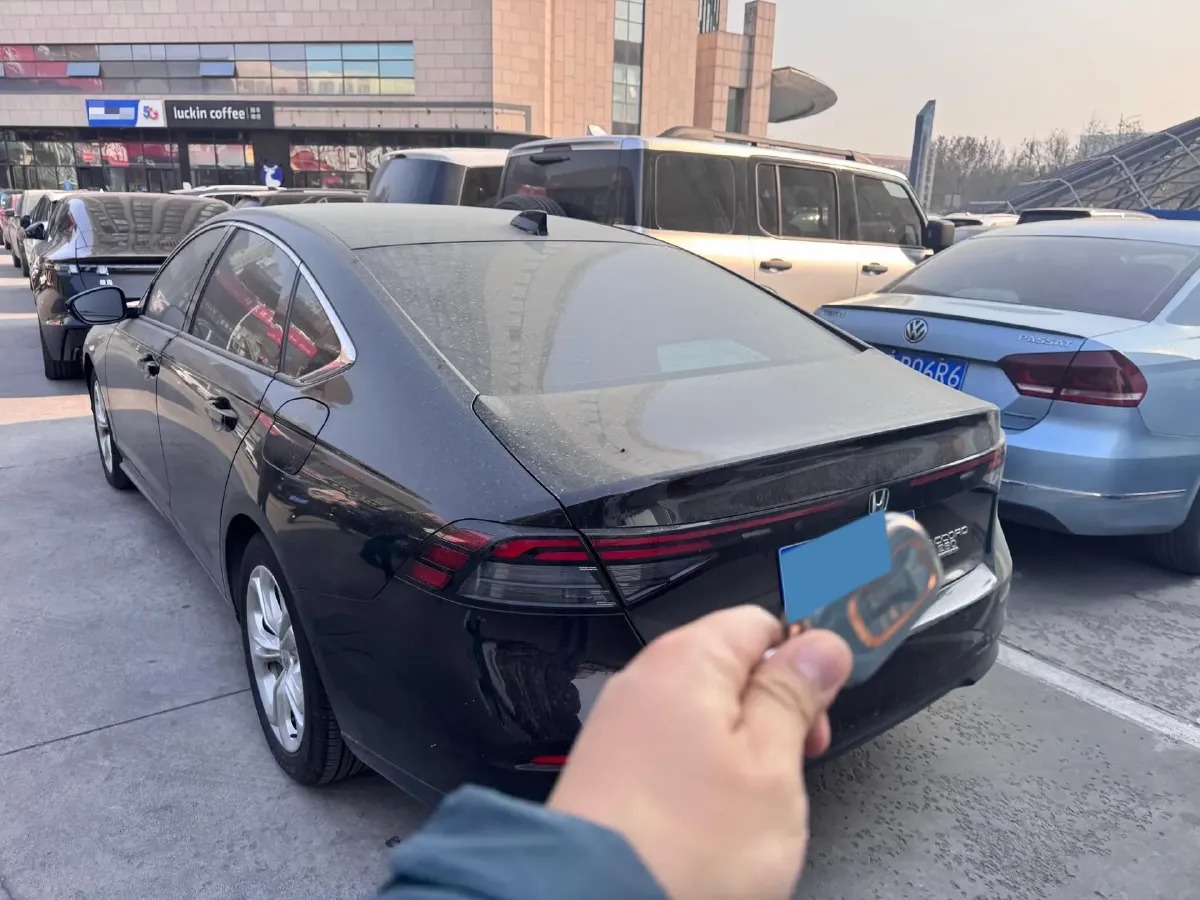 2023 Honda Accord 1.5T 192HP L4 CVT,autocango,china used car exporter,china ev exporter,chinese used car exporter,chinese used ev exporter