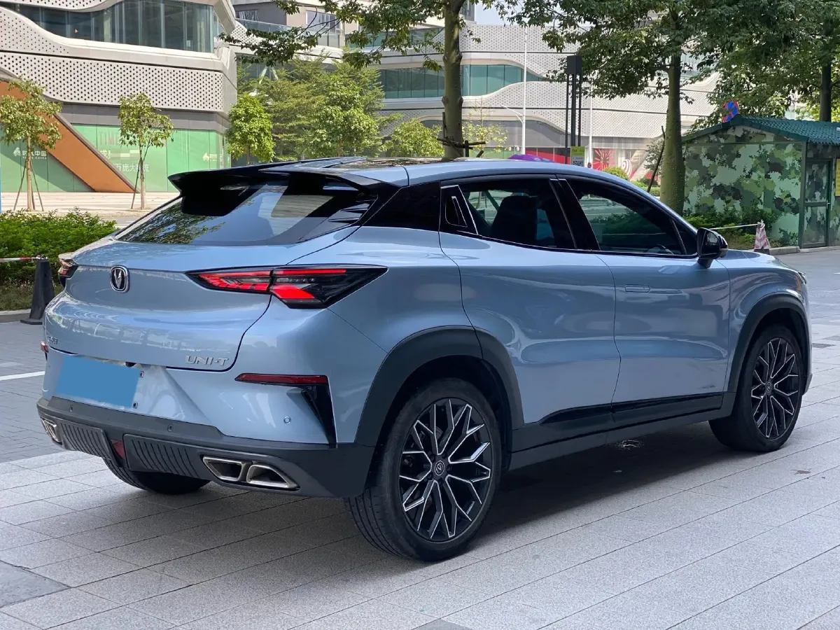 2022 ChangAn UNI-T 1.5T 188HP L4 7DCT,autocango,china used car exporter,china ev exporter,chinese used car exporter,chinese used ev exporter