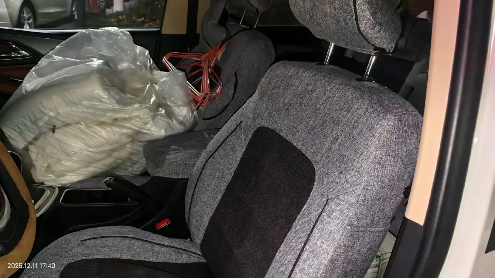 2016 BaoJun 560 1.5T 150HP L4 6MT,autocango,china used car exporter,china ev exporter,chinese used car exporter,chinese used ev exporter