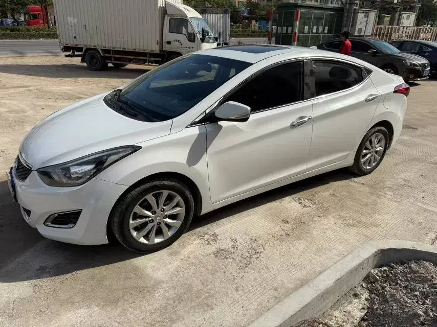 2016 Hyundai Elantra 1.6L 128HP L4 6AT