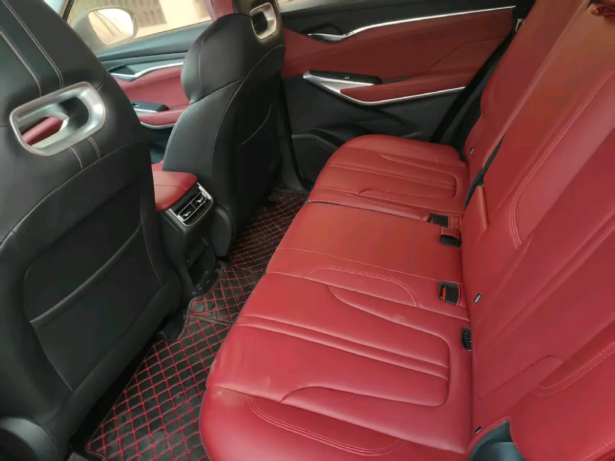 2020 ChangAn CS75 Plus 2.0T 233HP L4 8AT,autocango,china used car exporter,china ev exporter,chinese used car exporter,chinese used ev exporter