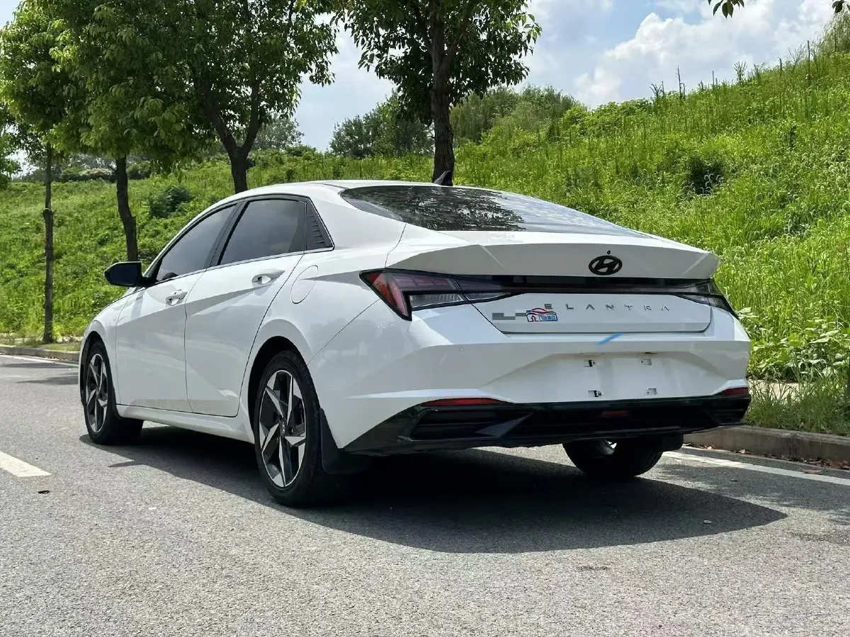 2021 Hyundai Elantra 1.5L 115HP L4 CVT,autocango,china used car exporter,china ev exporter,chinese used car exporter,chinese used ev exporter
