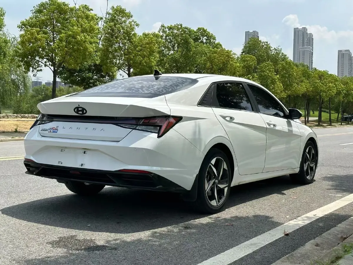 2021 Hyundai Elantra 1.5L 115HP L4 CVT,autocango,china used car exporter,china ev exporter,chinese used car exporter,chinese used ev exporter