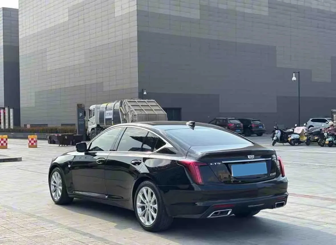 2022 Cadillac CT5 2.0T 237HP L4 10AT,autocango,china used car exporter,china ev exporter,chinese used car exporter,chinese used ev exporter