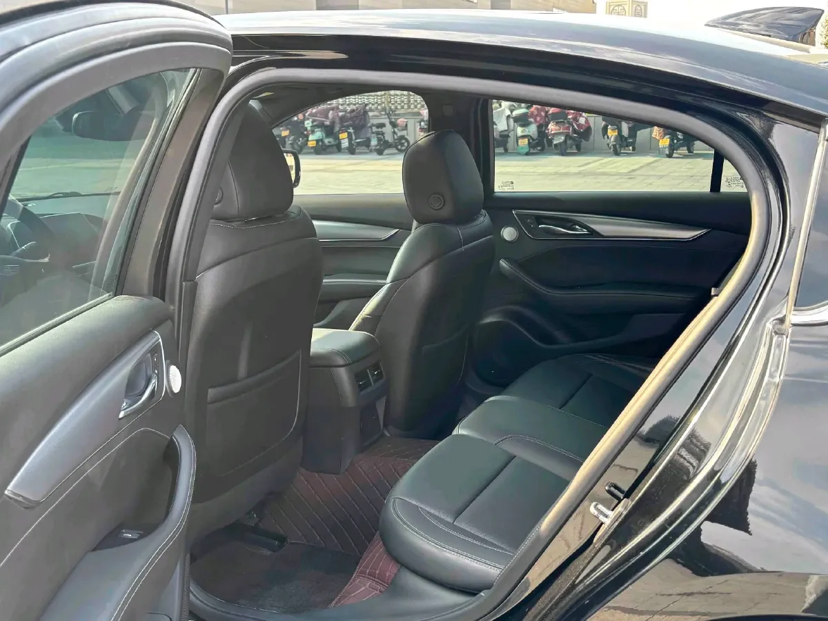 2022 Cadillac CT5 2.0T 237HP L4 10AT,autocango,china used car exporter,china ev exporter,chinese used car exporter,chinese used ev exporter