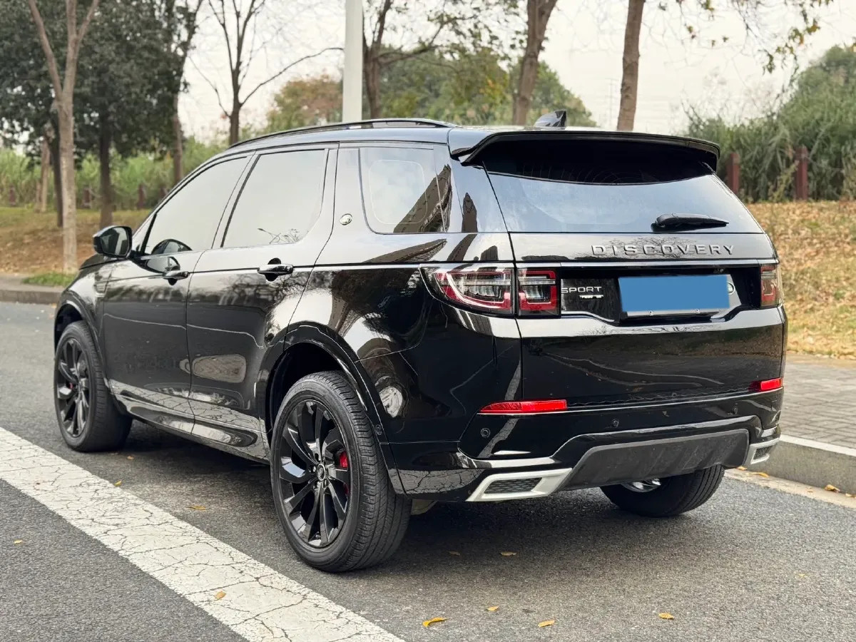2020 Land Rover Discovery Sport 2.0T 249HP L4 9AT,autocango,china used car exporter,china ev exporter,chinese used car exporter,chinese used ev exporter