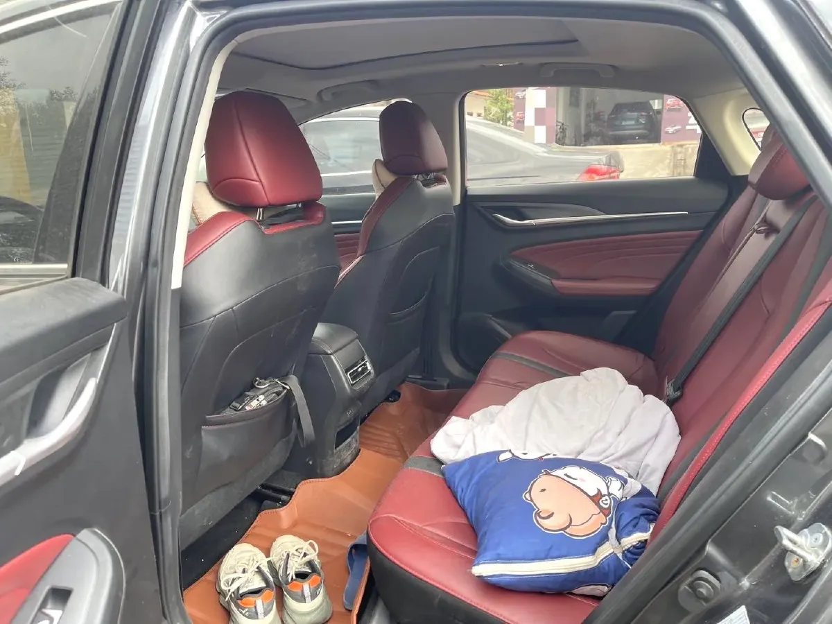 2021 ChangAn Eado 1.4T 160HP L4 7DCT,autocango,china used car exporter,china ev exporter,chinese used car exporter,chinese used ev exporter