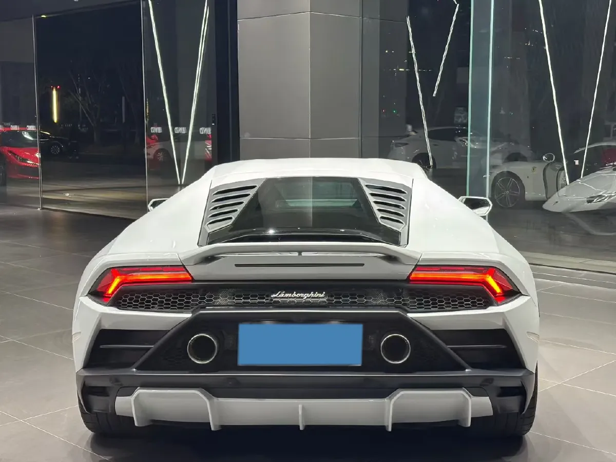 2020 Lamborghini Huracán 5.2L 611HP V10 7DCT,autocango,china used car exporter,china ev exporter,chinese used car exporter,chinese used ev exporter