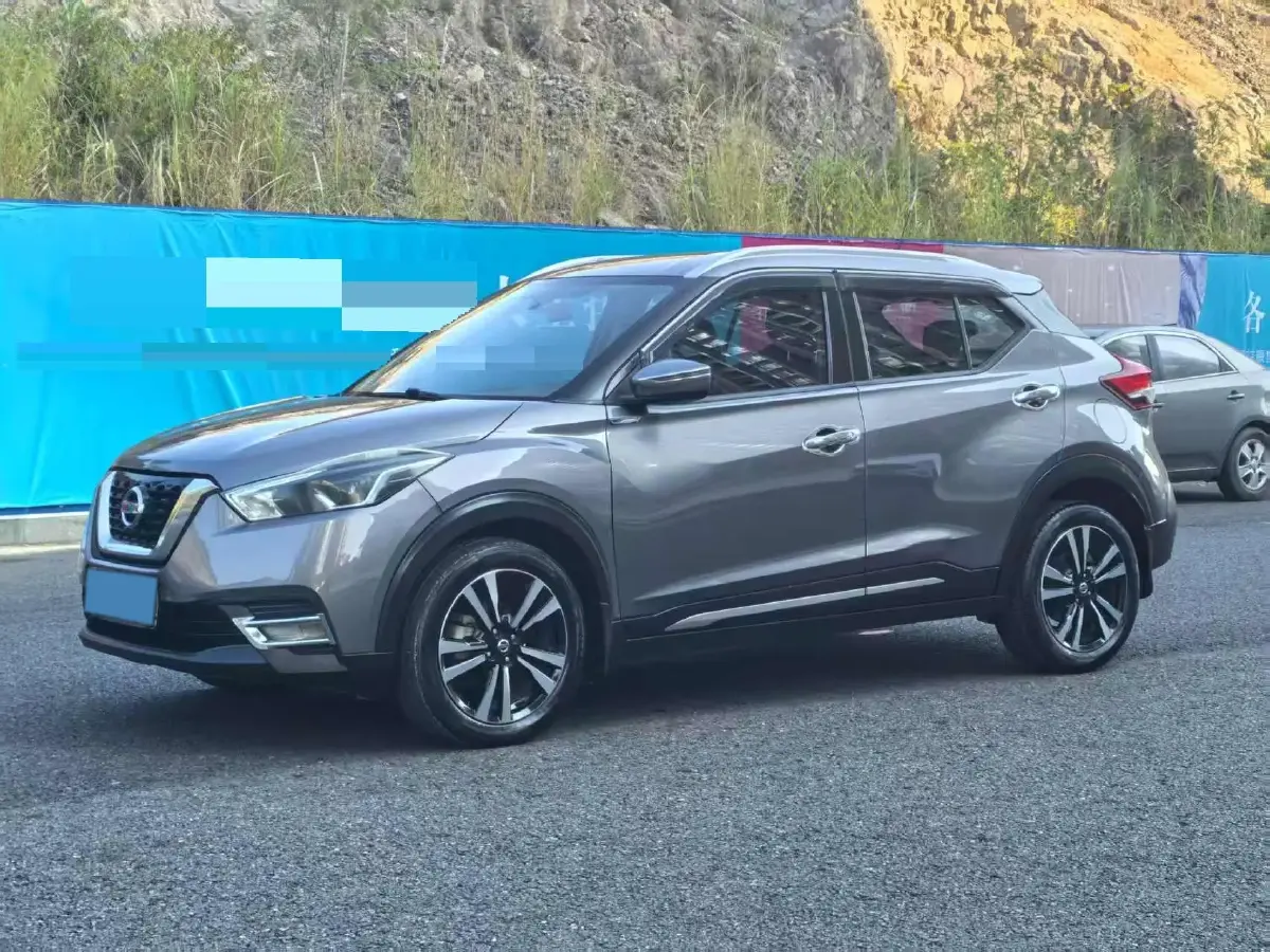 2020 Nissan Kicks 1.5L 124HP L4 CVT